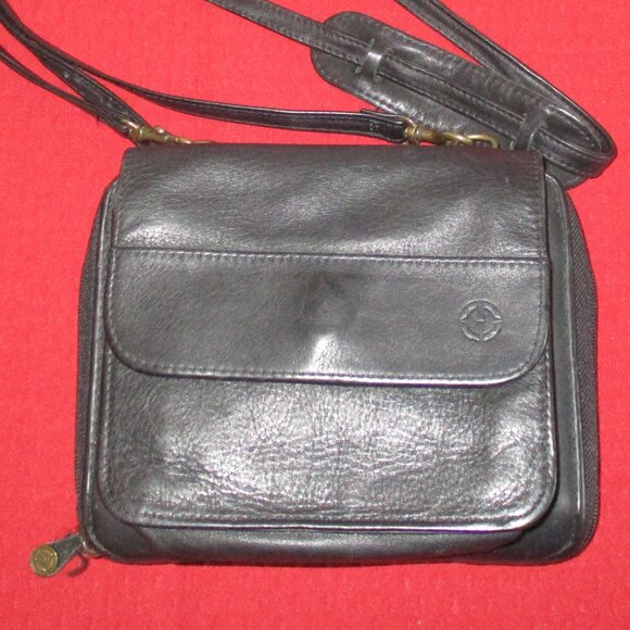 Franklin Covey Crossbody Organizer and Purse - Picture 11 of 13